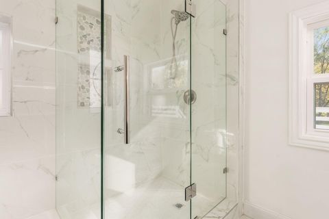 Tiny photo for 503 Ashwood Road, Columbus, OH 43207 (MLS # 225040984)