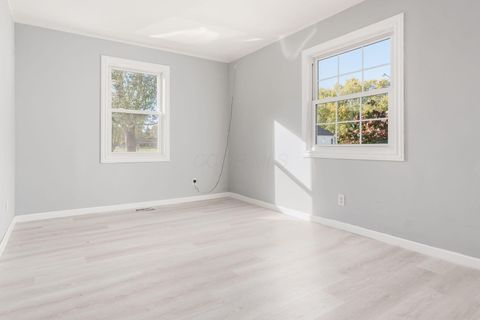 Tiny photo for 503 Ashwood Road, Columbus, OH 43207 (MLS # 225040984)