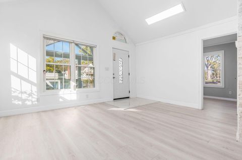 Tiny photo for 503 Ashwood Road, Columbus, OH 43207 (MLS # 225040984)