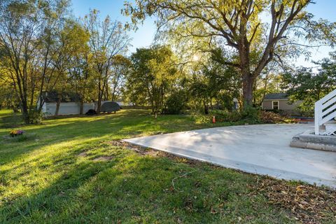 Tiny photo for 503 Ashwood Road, Columbus, OH 43207 (MLS # 225040984)