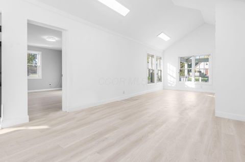 Tiny photo for 503 Ashwood Road, Columbus, OH 43207 (MLS # 225040984)