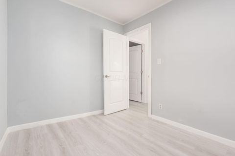 Tiny photo for 503 Ashwood Road, Columbus, OH 43207 (MLS # 225040984)