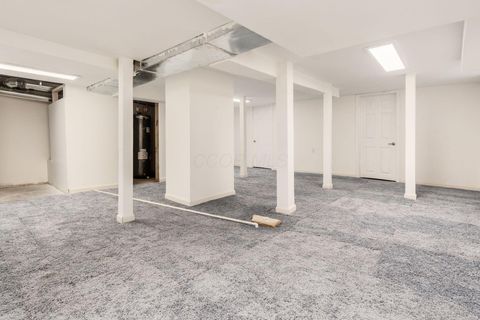 Tiny photo for 503 Ashwood Road, Columbus, OH 43207 (MLS # 225040984)