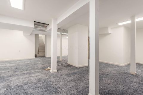 Tiny photo for 503 Ashwood Road, Columbus, OH 43207 (MLS # 225040984)