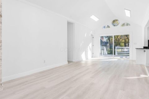 Tiny photo for 503 Ashwood Road, Columbus, OH 43207 (MLS # 225040984)