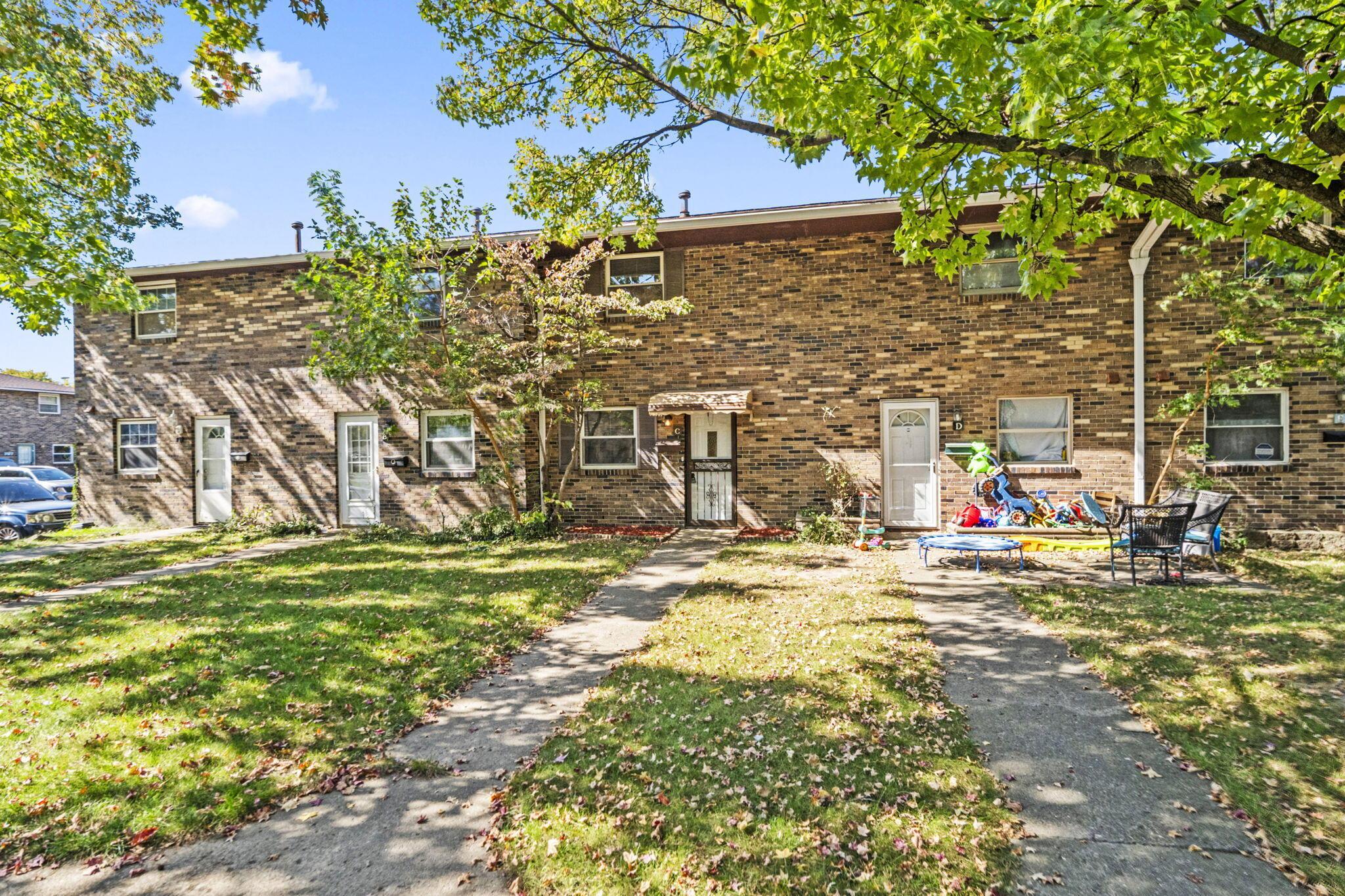 2370 Woodbrook Circle S Unit C