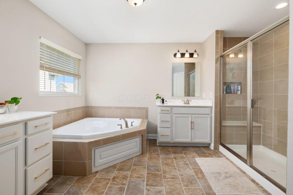 1211 Mcclish Court, Grove City, Ohio image 20