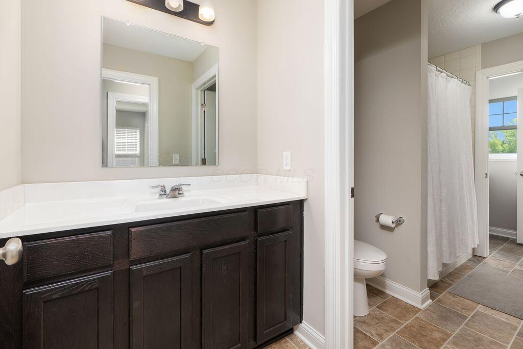 1211 Mcclish Court, Grove City, Ohio image 24