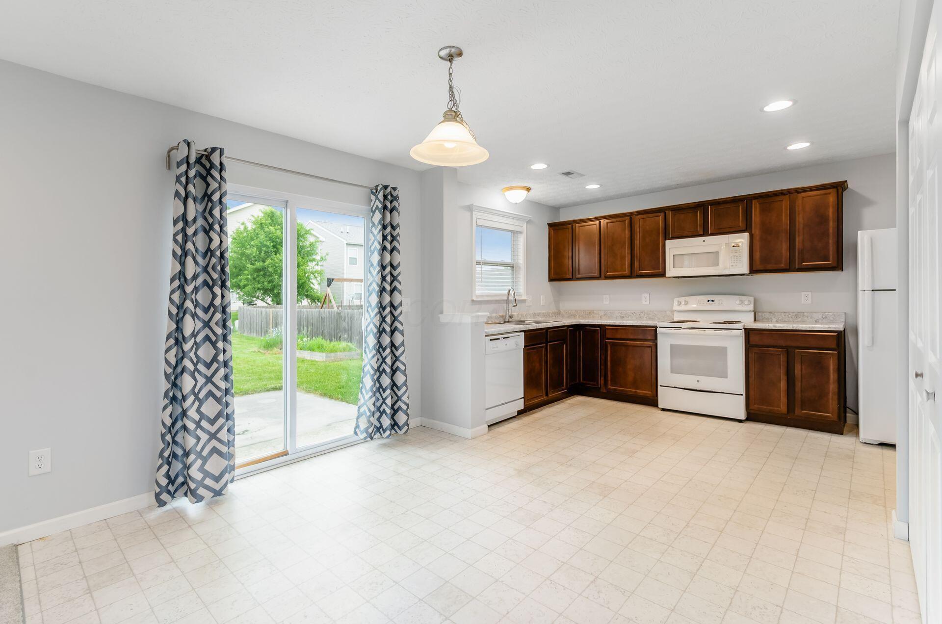 312 Kear Street, Lockbourne, Ohio image 9