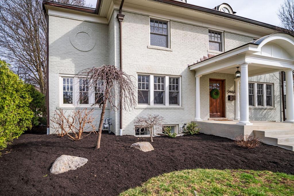 Columbus, Ohio 43212, United States, 5 Bedrooms Bedrooms, ,3 BathroomsBathrooms,Residential,Active,94657