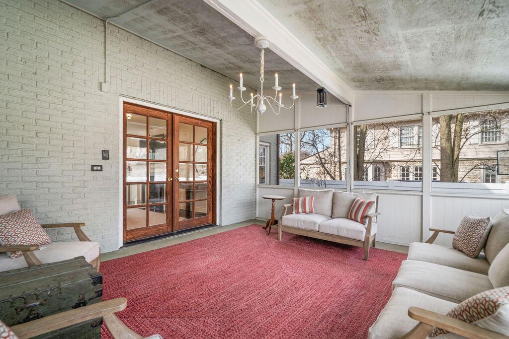 Columbus, Ohio 43212, United States, 5 Bedrooms Bedrooms, ,3 BathroomsBathrooms,Residential,Active,94657