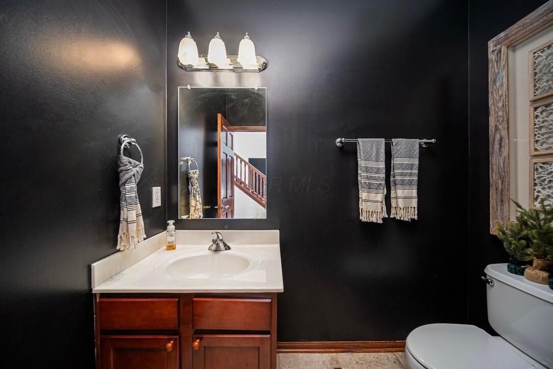 3161 Walkerview Drive, Hilliard, Ohio image 14