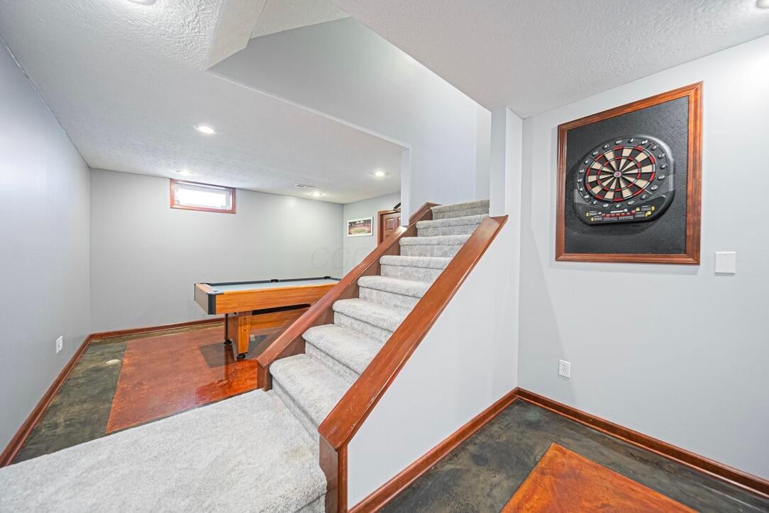 3161 Walkerview Drive, Hilliard, Ohio image 48