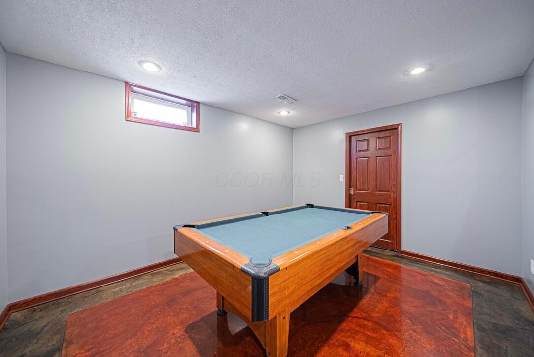 3161 Walkerview Drive, Hilliard, Ohio image 47