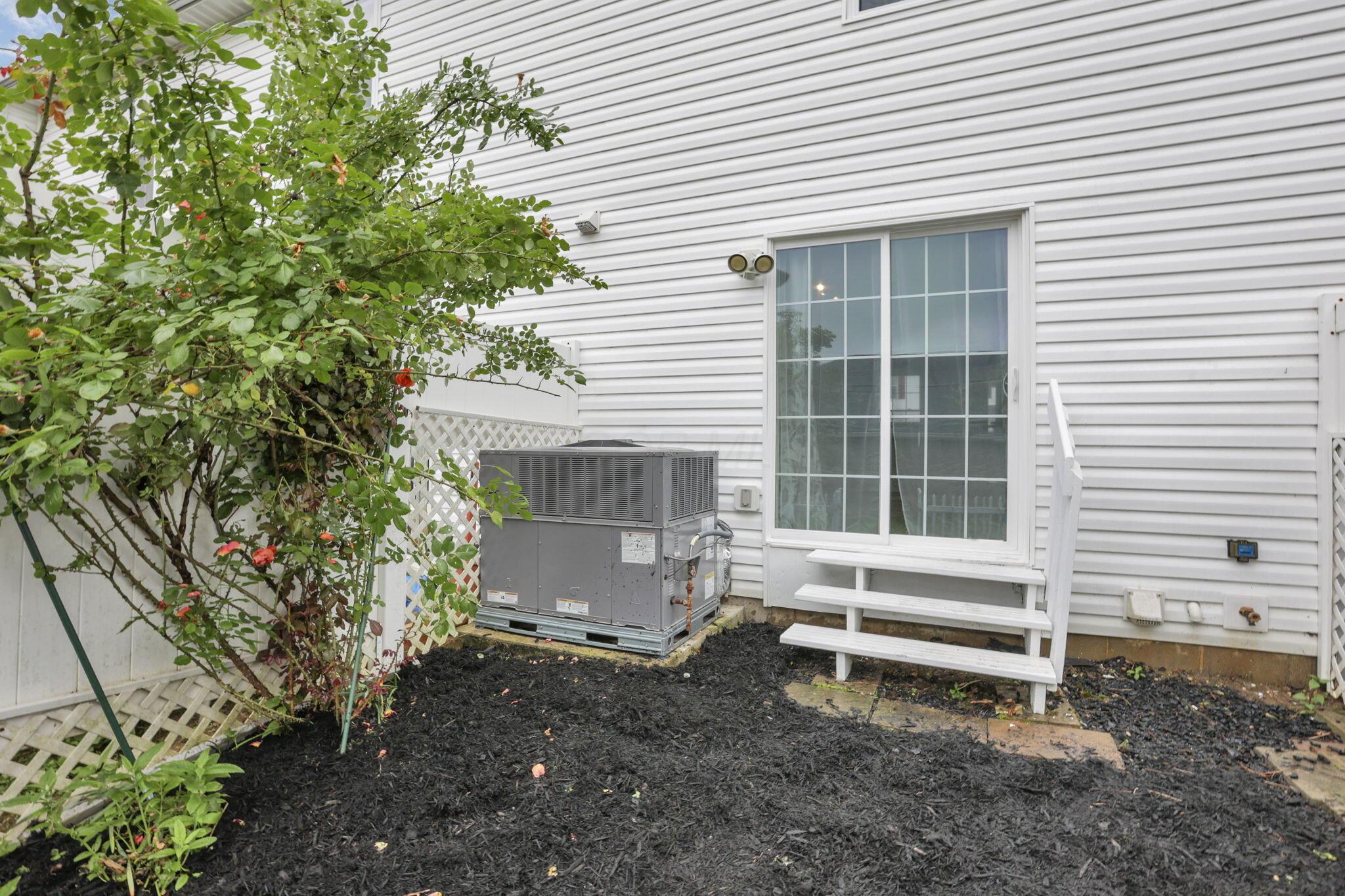 6022 Brice Park Drive #17D, Canal Winchester, Ohio image 23