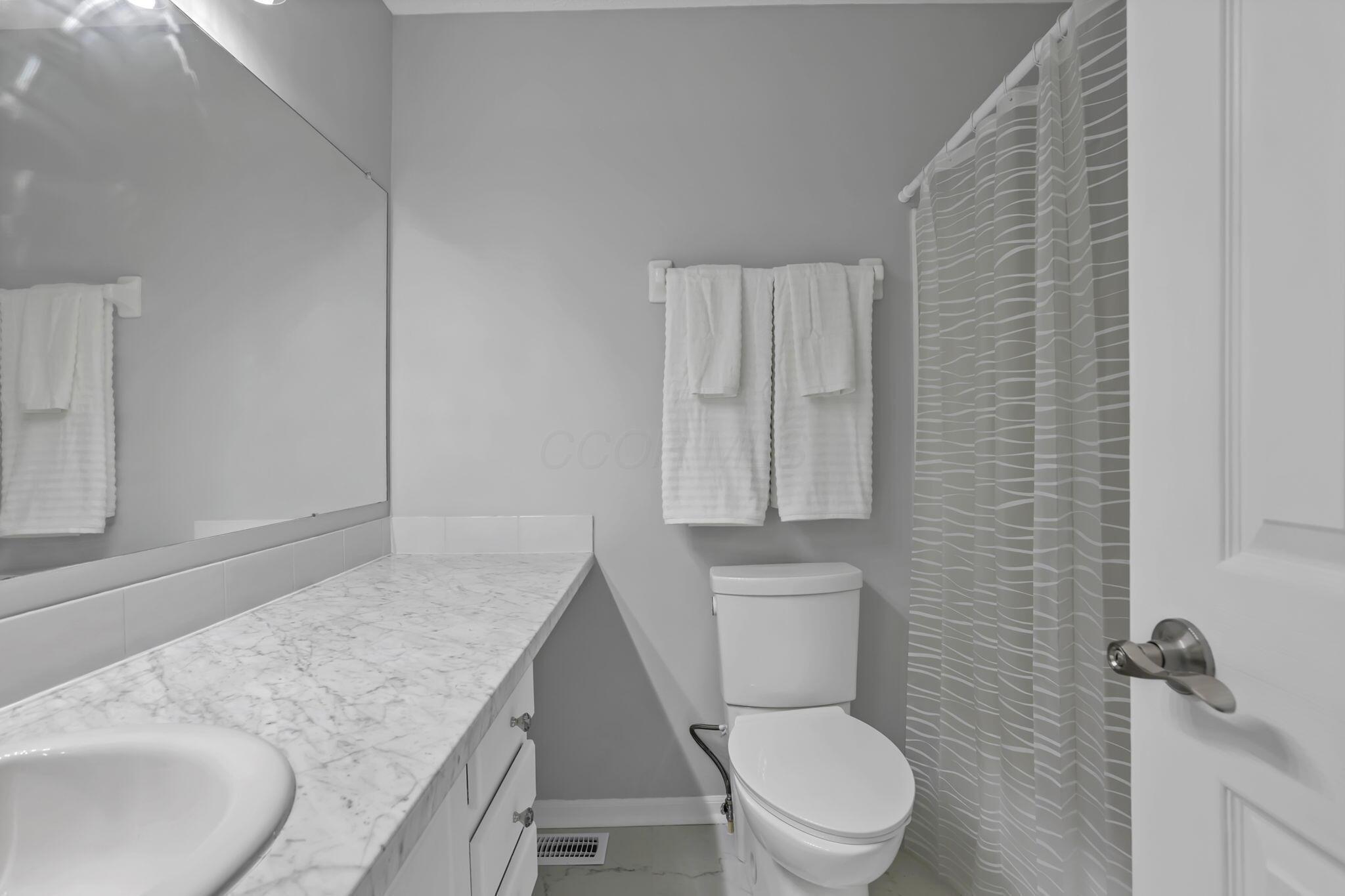 6022 Brice Park Drive #17D, Canal Winchester, Ohio image 19