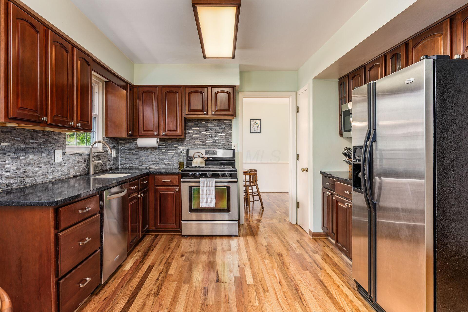 1371 Reymond Road, Columbus, Ohio image 16