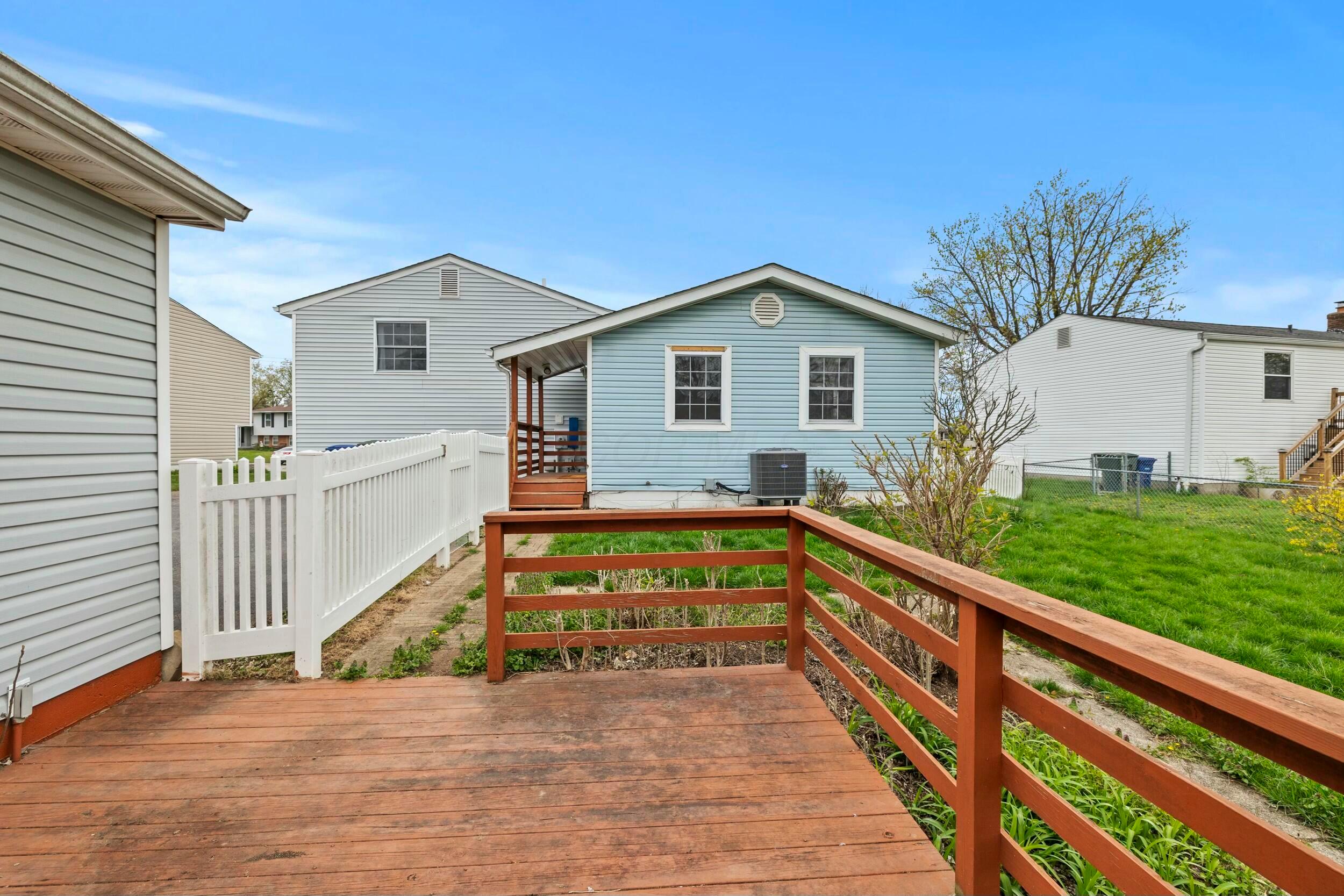 2645 Blue Rock Boulevard, Grove City, Ohio image 37