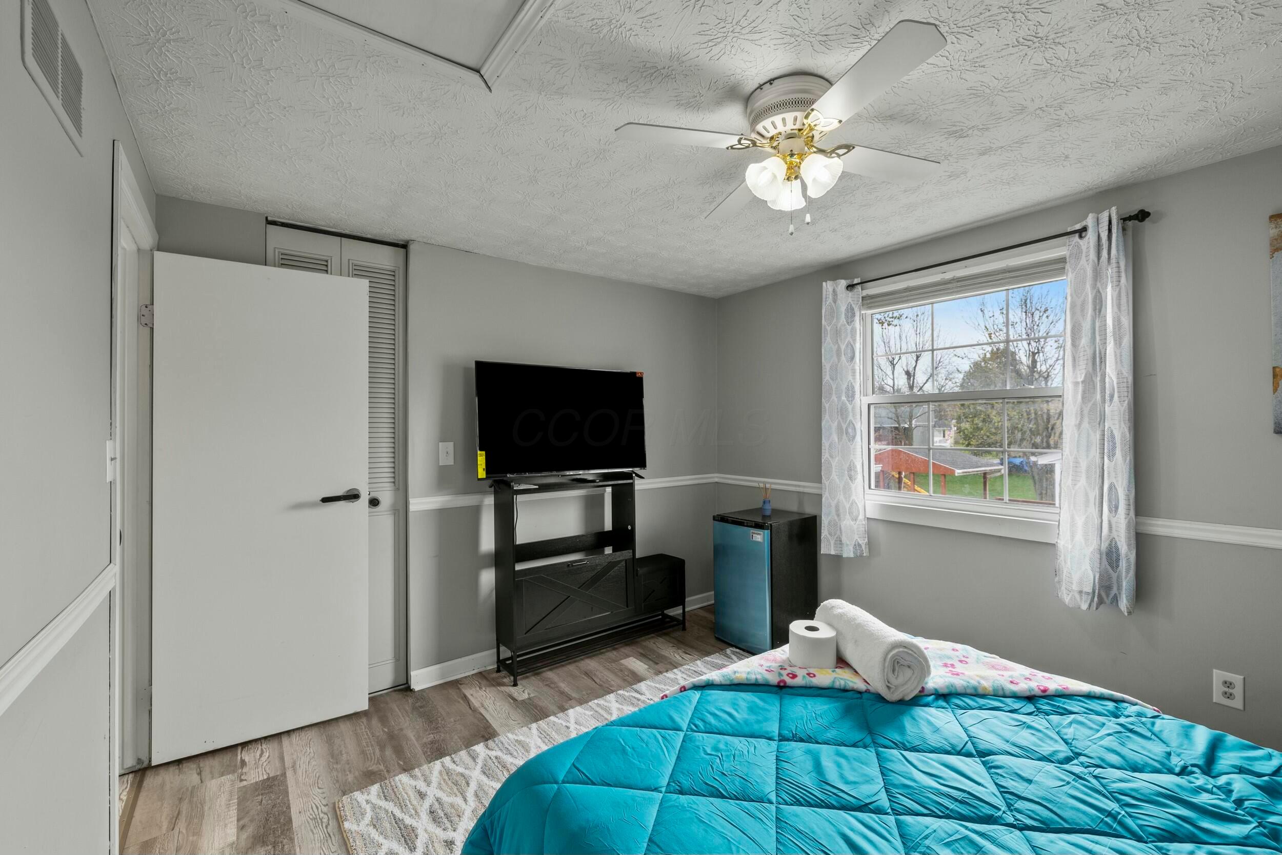 2645 Blue Rock Boulevard, Grove City, Ohio image 21