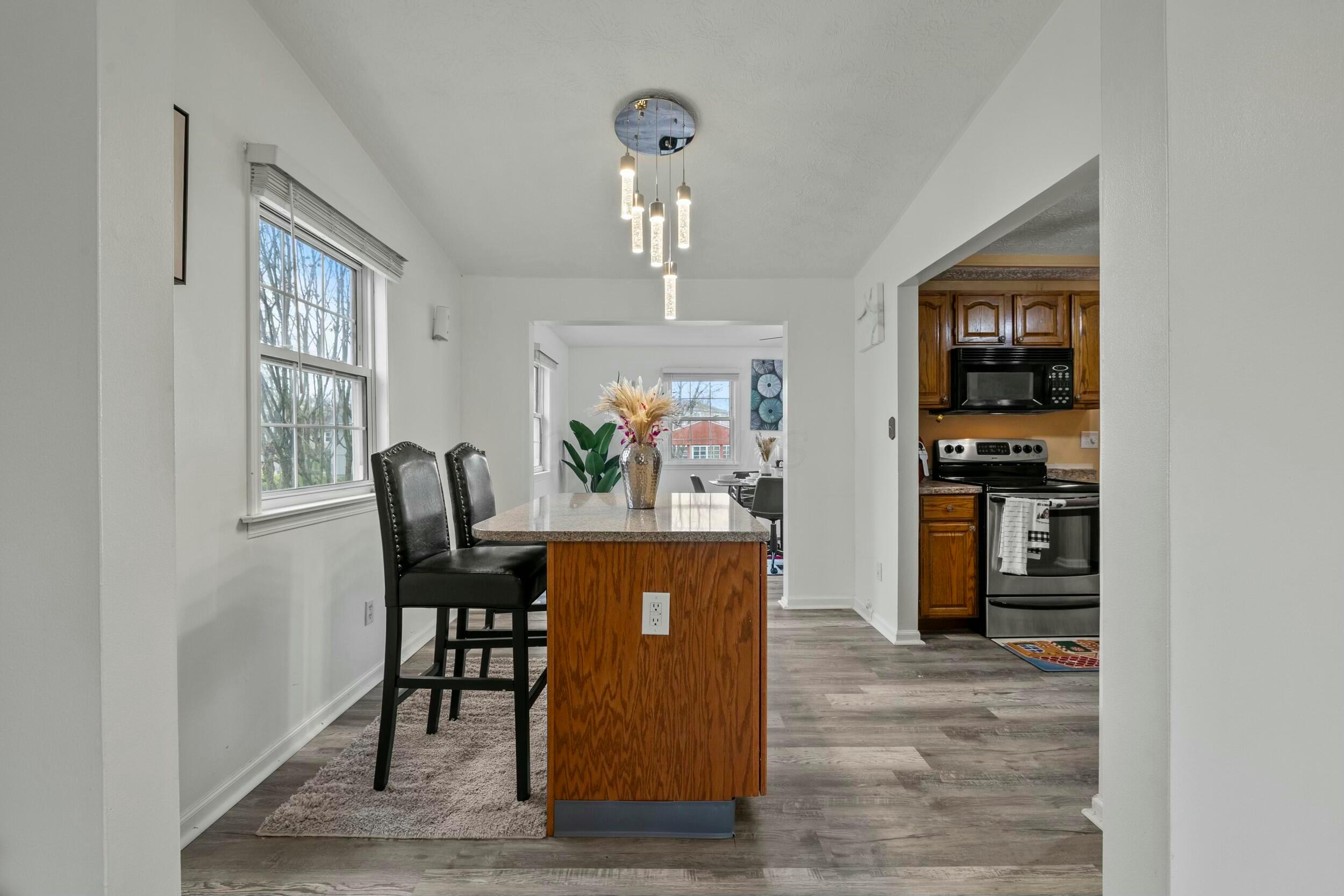 2645 Blue Rock Boulevard, Grove City, Ohio image 32