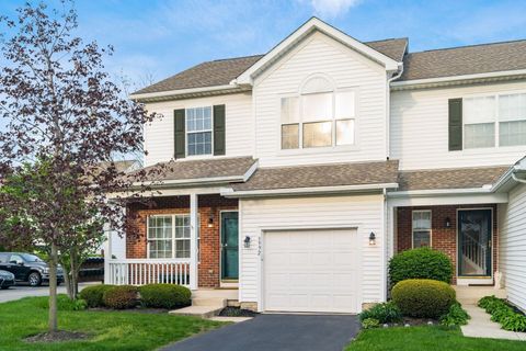 Photo of 3992 Hill Park Road 11 #11, Hilliard, OH 43026 (MLS # 226012613)