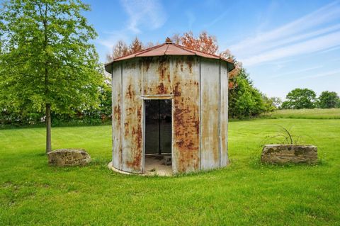 Tiny photo for 5870 Brook Road NW, Baltimore, OH 43105 (MLS # 226007323)