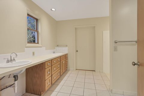 Tiny photo for 8869 Chevington Chase Drive, Pickerington, OH 43147 (MLS # 225037541)