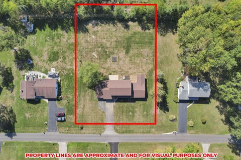 Tiny photo for 8869 Chevington Chase Drive, Pickerington, OH 43147 (MLS # 225037541)