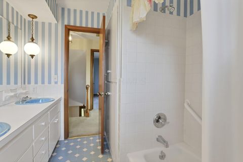Tiny photo for 8869 Chevington Chase Drive, Pickerington, OH 43147 (MLS # 225037541)