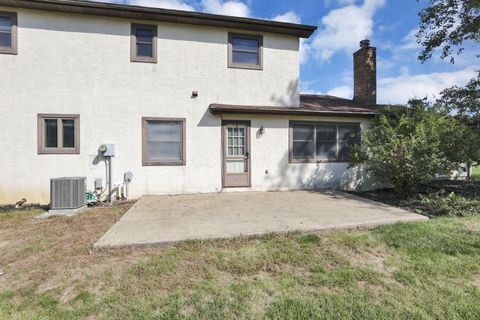 Tiny photo for 8869 Chevington Chase Drive, Pickerington, OH 43147 (MLS # 225037541)
