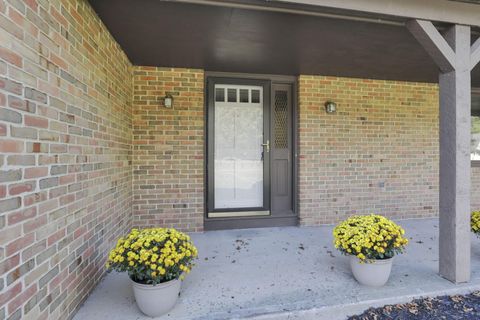 Tiny photo for 8869 Chevington Chase Drive, Pickerington, OH 43147 (MLS # 225037541)