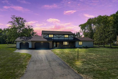 Tiny photo for 8869 Chevington Chase Drive, Pickerington, OH 43147 (MLS # 225037541)