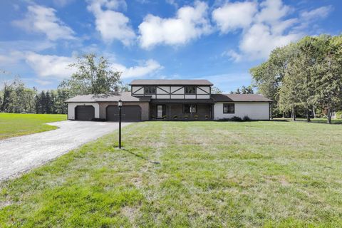 Tiny photo for 8869 Chevington Chase Drive, Pickerington, OH 43147 (MLS # 225037541)