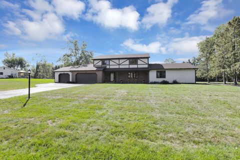 Tiny photo for 8869 Chevington Chase Drive, Pickerington, OH 43147 (MLS # 225037541)