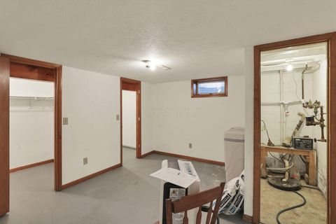 Tiny photo for 8869 Chevington Chase Drive, Pickerington, OH 43147 (MLS # 225037541)