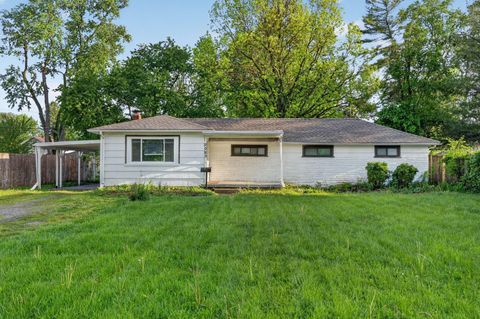 Photo of 2083 Ormond Avenue, Columbus, OH 43224 (MLS # 226016105)