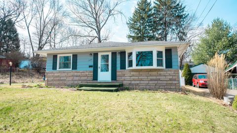 Photo of 1222 Clifton Avenue, Akron, OH 44310 (MLS # 226007937)