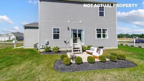 Tiny photo for 221 Vine Grove Drive, Circleville, OH 43113 (MLS # 226027496)