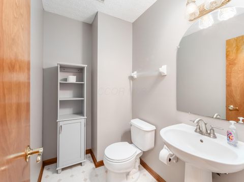 Tiny photo for 1113 Tarragon Drive, Marysville, OH 43040 (MLS # 225041109)