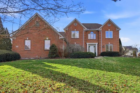 Photo of 7733 Silver Springs Court, Canal Winchester, OH 43110 (MLS # 226001943)