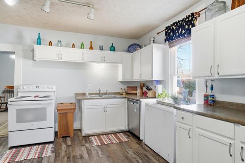 Tiny photo for 7947 Cherry Street, Thurston, OH 43157 (MLS # 226014052)