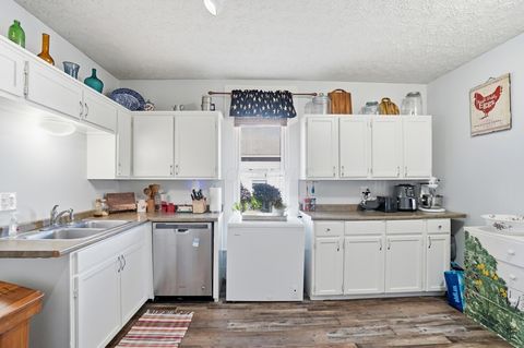 Tiny photo for 7947 Cherry Street, Thurston, OH 43157 (MLS # 226014052)