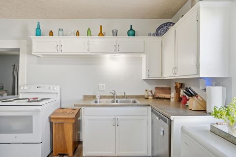Tiny photo for 7947 Cherry Street, Thurston, OH 43157 (MLS # 226014052)