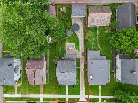 Tiny photo for 224 Rugg Avenue, Newark, OH 43055 (MLS # 226014285)