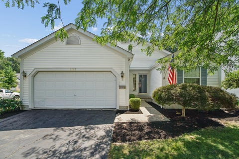 Photo of 1597 Meadowlark Lane, Marysville, OH 43040 (MLS # 226025175)