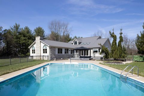 Tiny photo for 13750 Fancher Road, Westerville, OH 43082 (MLS # 226009241)