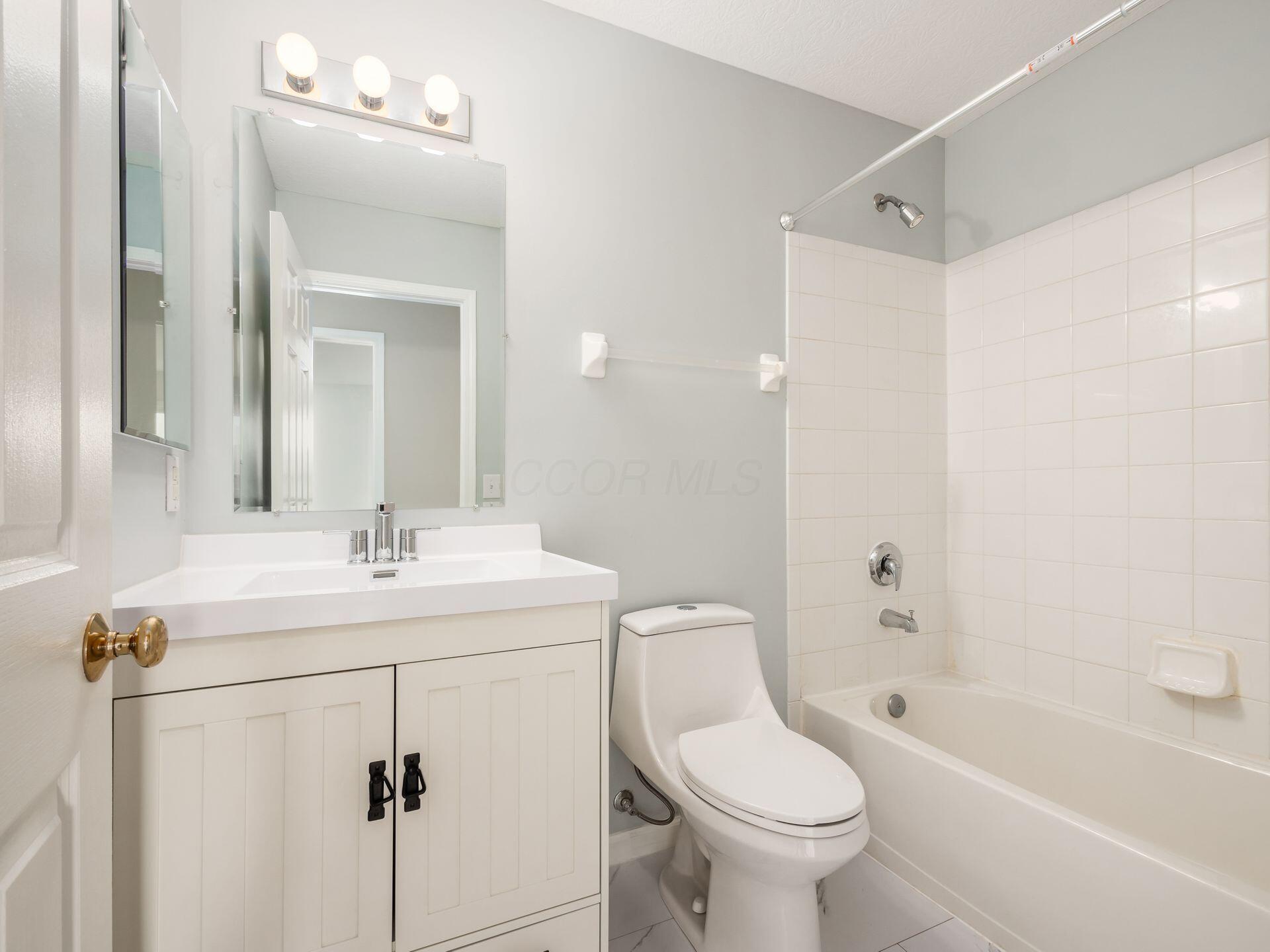 2563 Long Bow Avenue, Lancaster, Ohio image 21