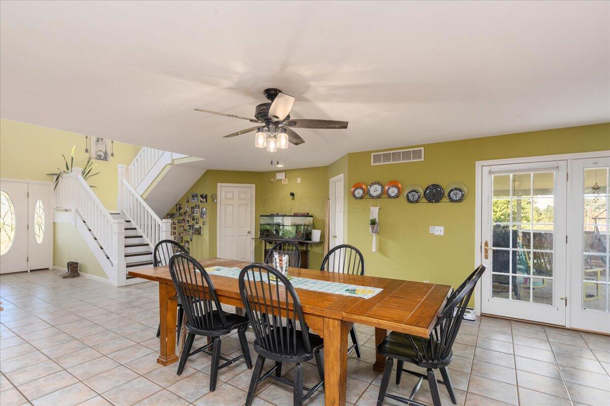7233 National Road, Thornville, Ohio image 13