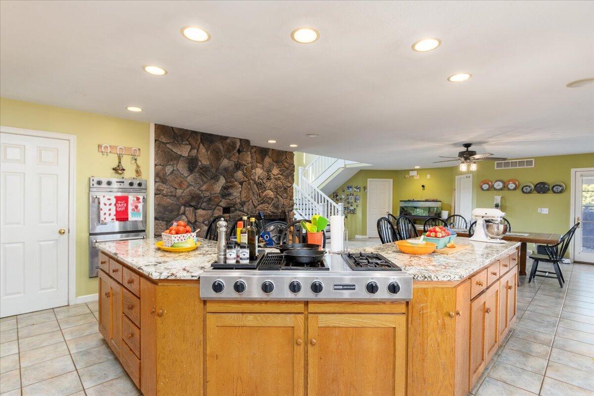 7233 National Road, Thornville, Ohio image 17