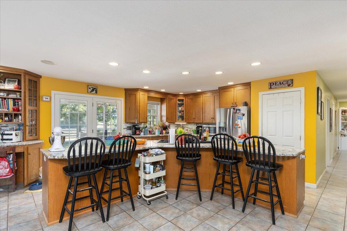 7233 National Road, Thornville, Ohio image 14